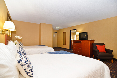 Grand Family hotel suite in BC | Best Western Plus Regency